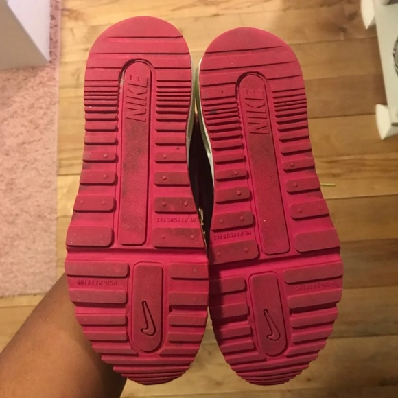 Nike AirMax 90 - Picture 4 of 6